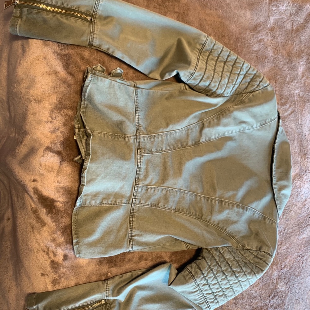 Bebe jacket - Picture 6 of 6